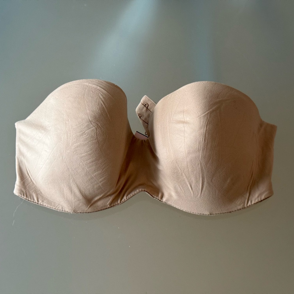 VICTORIA’S SECRET Sleevelesss Underwire Bra, Size 32D